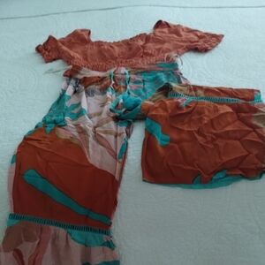 Colorful Two-Piece Outfit with Flare Bottom Pants S and Crop Top M